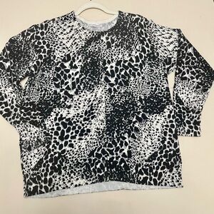 CROFT & BARROW Black and White Animal Print 100% Cotton Cardigan Sweater Size L